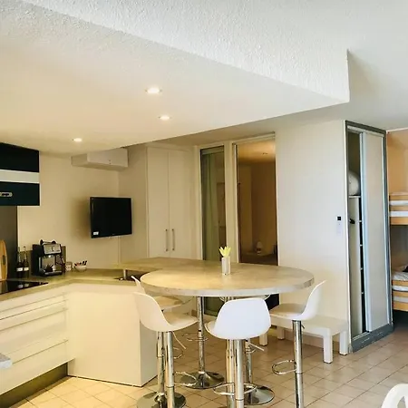 578 Cap Corniche - T2 Front De Mer Et Piscine Apartment *
