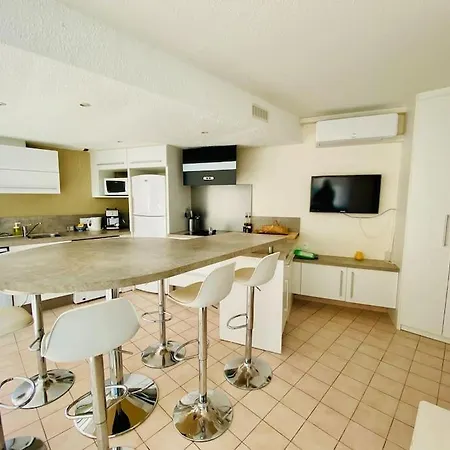 578 Cap Corniche - T2 Front De Mer Et Piscine Apartment